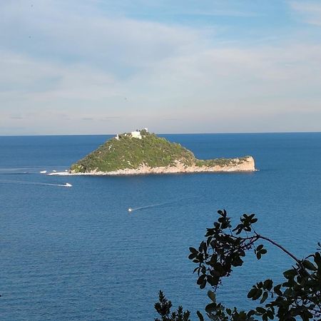 Appartamento Vista Mare Albenga Exterior photo