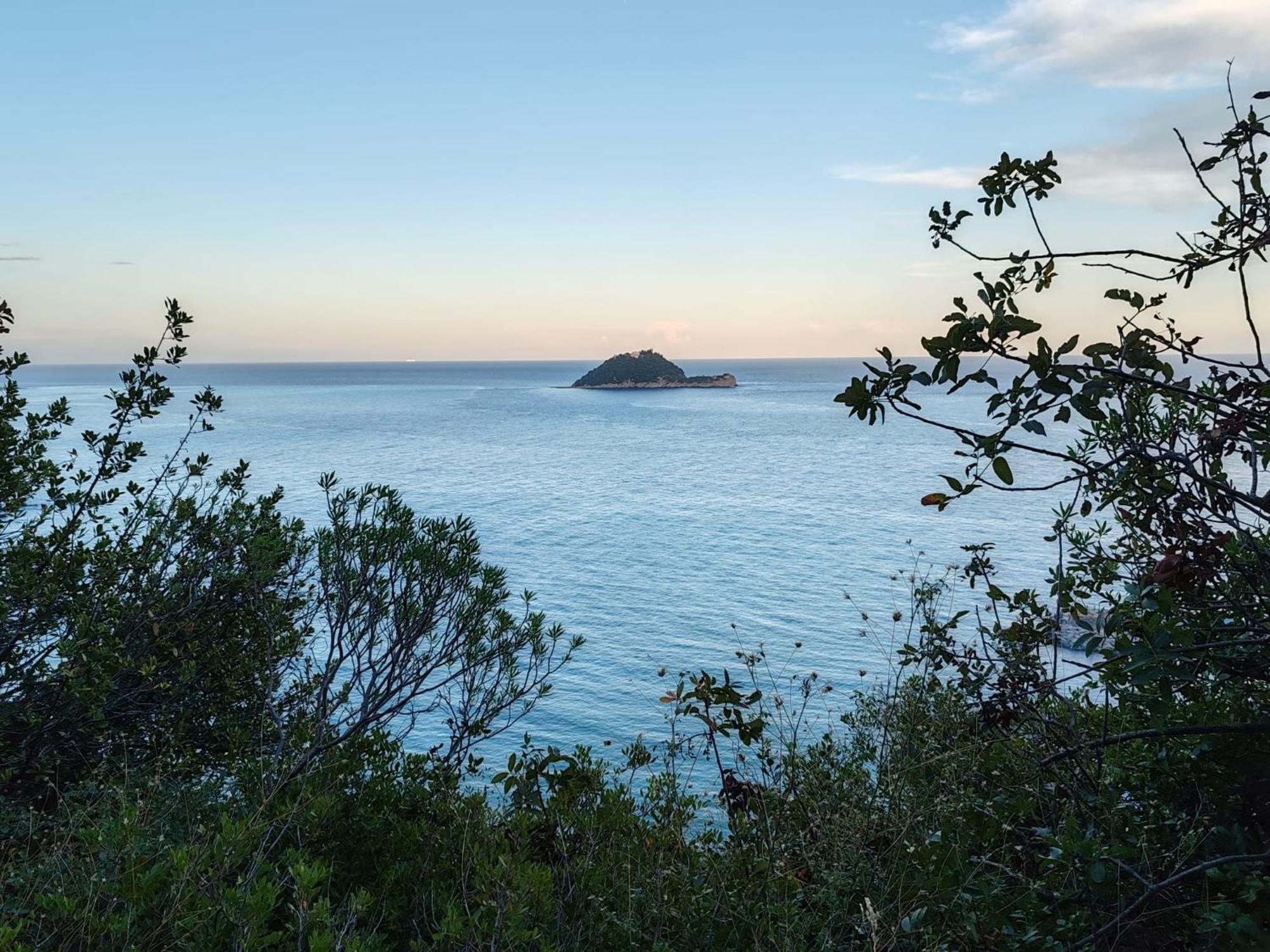 Appartamento Vista Mare Albenga Exterior photo