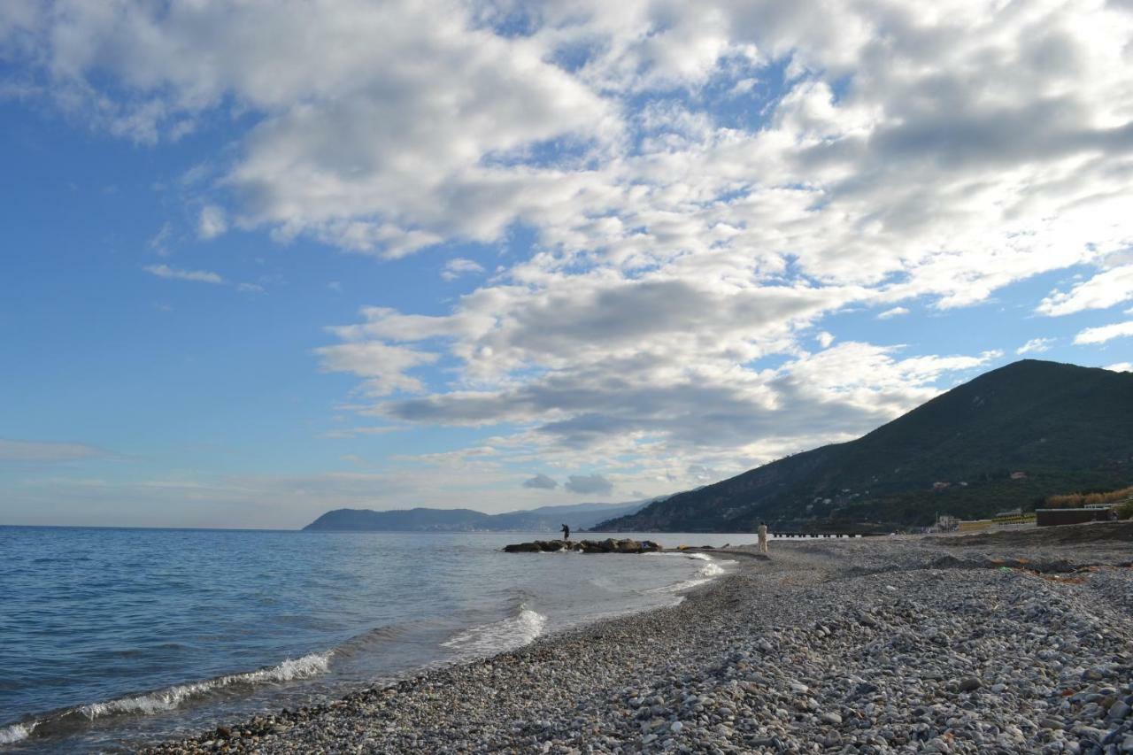 Appartamento Vista Mare Albenga Exterior photo