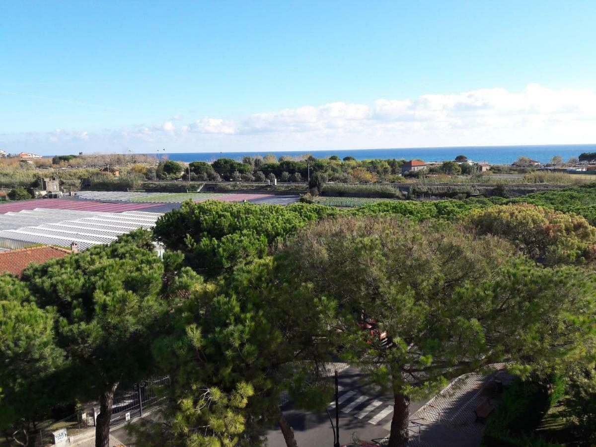 Appartamento Vista Mare Albenga Exterior photo
